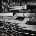 Climbex_czyszczenie po pożarze_zdemontowana instalacja wentylacyjna